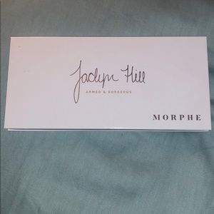 Morphe/Jaclyn hill armed and gorgeous